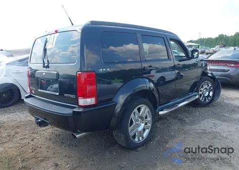 2011 Dodge Nitro Heat из США, поврежденный, VIN 1D4PU4GK8BW537638